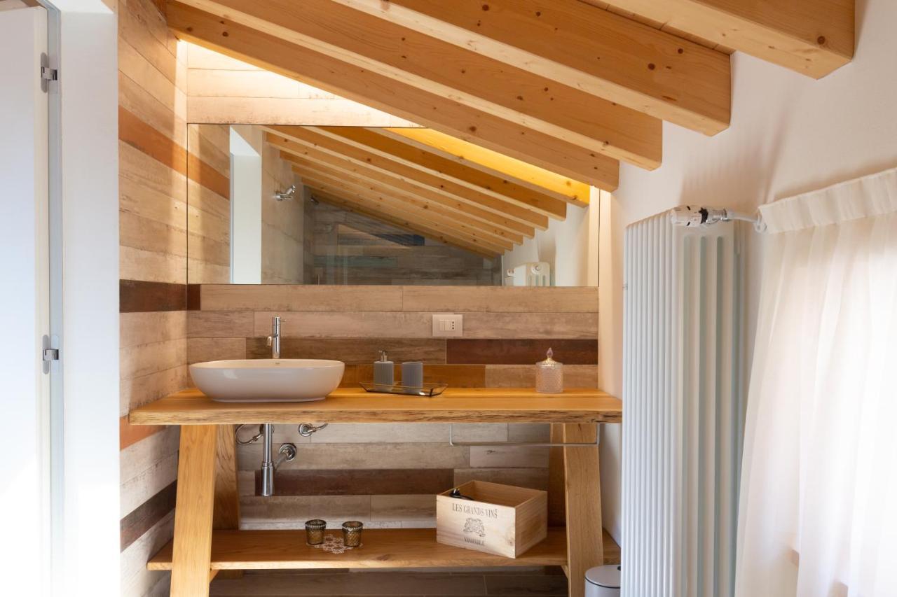 Toson D'Oro Bed & Breakfast Сабионета Екстериор снимка